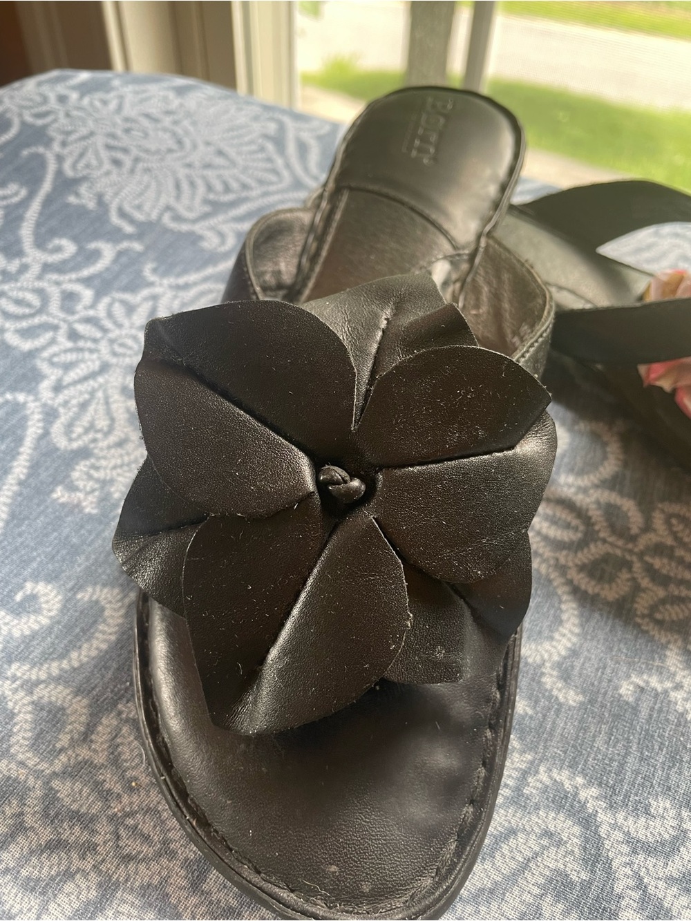 Born Black Leather Floral Slide Sandals with Decorative Flower